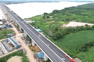 Từ 20/8, có thể lưu thông qua cầu lớn nhất tuyến Vành đai 3 TPHCM