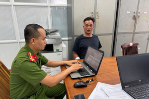 Bắt khẩn cấp Ngô Văn Đức