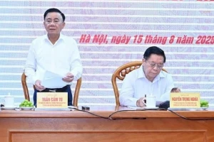 Bảo đảm các điều kiện tốt nhất cho lễ kỷ niệm, diễu binh, diễu hành