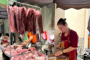 Người dân ngại ăn thịt heo