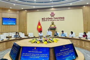 Vinamilk, TH True Milk cùng Bộ Công Thương bàn định nghĩa 'sữa tươi'