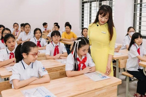 Hà Nội tuyển gần 1.000 giáo viên cho năm học 2025: Điều kiện và quy trình cụ thể