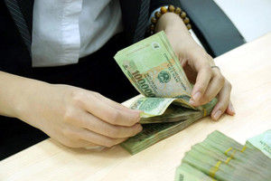 3 ngày nữa, hàng nghìn cán bộ, công chức được nhận thêm một khoản tiền lớn ngoài lương