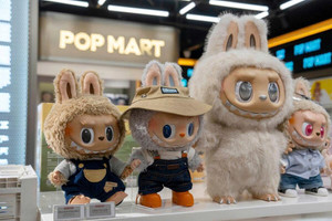 ‘Đế chế đồ chơi’ Pop Mart báo lãi gần 400%, vượt mặt cả Barbie và Hello Kitty