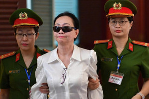 Hôm nay, bị hại vụ Trương Mỹ Lan nhận tiền bồi thường đợt 3 kèm theo thông báo quan trọng