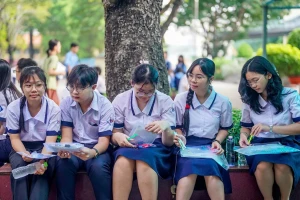 TPHCM cam kết không học sinh nào bị 'đứt gãy' việc học sau hợp nhất