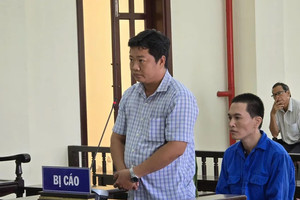 Tuyên án 8,5 năm tù 2 bác sĩ