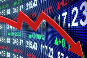 VN-Index tiếp tục phá đỉnh, nhưng những “sóng ngầm” thị trường đã bắt đầu lộ diện