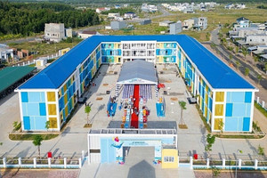Hòa Phát (HPG) chính thức bàn giao cho Quảng Ngãi ngôi trường thuộc hàng đẹp nhất tỉnh