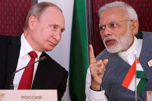 Hai thành viên trụ cột BRICS đặt mục tiêu 100 tỷ USD bất chấp sức ép từ Mỹ