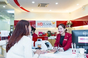 HDBank công bố loạt tin vui, khối ngoại lập tức gom 2,2 triệu cổ phiếu HDB