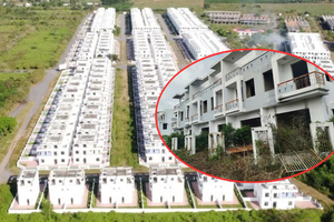 Gần 500 biệt thự, nhà liền kề từng là 'dự án trong mơ' nay đìu hiu, xuống cấp, cỏ dại mọc um tùm