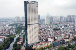 Khách sạn bỏ hoang trên 'đất vàng' Hà Nội sắp phá dỡ để xây cao ốc nghìn tỷ