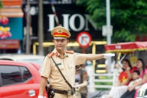 Công an TP Hà Nội thay đổi thời gian, hướng đi phương tiện phục vụ tổng hợp luyện lần 2