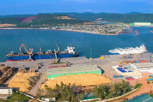 “Chúng ta không thể nói đến TMĐT, chuyển đổi số hay tăng trưởng xanh nếu logistics không theo kịp”