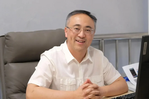 Nhà khoa học nổi tiếng rời Mỹ chọn về nước cống hiến, đặt mục tiêu tìm ra cơ chế loại bỏ HIV