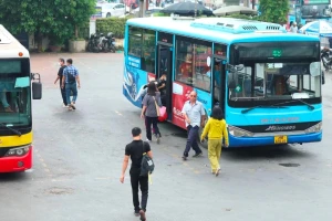 Huy động hơn 9.000 lượt xe buýt mỗi ngày phục vụ cao điểm đại lễ Quốc khánh