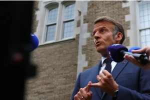 Pháp triệu tập Đại sứ Ý sau khi Tổng thống Macron bị chế giễu