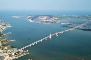 Cấm lưu thông qua cầu Cửa Hội nối Hà Tĩnh, Nghệ An