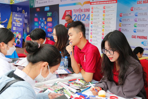 Sau sự cố nhầm tổ hợp xét tuyển khiến thí sinh trượt ‘oan’, trường đại học nêu hướng giải quyết