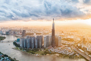 Cổ phiếu VIC lập đỉnh lịch sử, vốn hóa sắp vượt Vietcombank