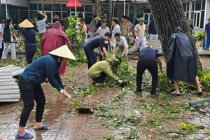 Nghệ An có 2 người bị thương, 2.189 căn nhà hư hỏng, tổng thiệt hại khoảng 850 tỷ đồng do bão số 5