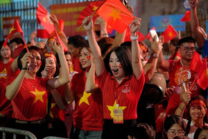 Thông tin Chính phủ: Tặng 100.000 đồng/người cho toàn dân ăn Tết Độc lập