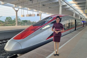 Chọn nhà thầu Trung Quốc, tuyến đường sắt cao tốc đình đám lỗ hơn 2.000 tỷ đồng, bị ví như ‘quả bom hẹn giờ’