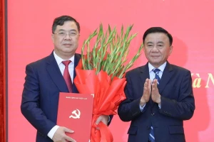 Bộ Chính trị bổ nhiệm ông Phạm Gia Túc giữ chức Chánh Văn phòng Trung ương Đảng
