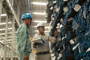 Giá thép dần thoát đáy, những cổ phiếu hưởng lợi đầu tiên lộ diện