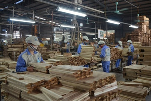 Tập đoàn Mỹ vốn hóa 2.400 tỷ USD cam kết đồng hành cùng doanh nghiệp ngành gỗ Việt Nam