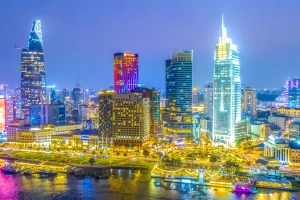 4 ngày nghỉ TPHCM thu hơn 4.000 tỷ đồng