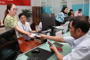 Chính quyền 2 cấp tại TPHCM: Bộ trưởng Nội vụ đề xuất giải pháp gỡ vướng