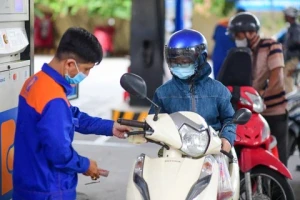 Giá xăng dầu sắp tăng lần thứ 3 liên tiếp?