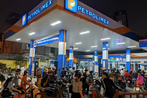 Petrolimex (PLX) tăng tốc chuẩn bị nguồn cung xăng E10 cho lộ trình toàn quốc từ ngày 1/1/2026