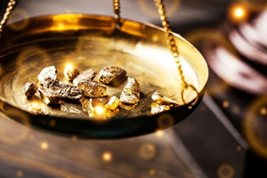 Vàng đang nóng, đầu tư thế nào để không ‘mất tiền oan’?