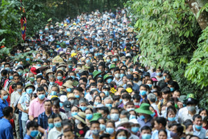 Một tập đoàn lớn tại Việt Nam cho toàn bộ nhân viên nghỉ 8 ngày để báo hiếu cha mẹ