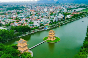 10 năm nữa, tỉnh sở hữu ‘vịnh Hạ Long trên cạn’ sẽ trở thành thành phố trực thuộc Trung ương