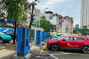 Hà Nội đề xuất gần 1.400 vị trí có thể lắp trạm sạc xe điện