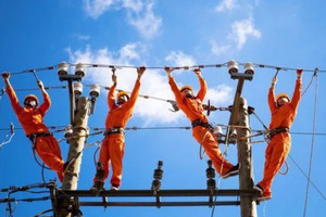 Bộ Công Thương: Đưa khoản lỗ của EVN vào chi phí dự kiến chưa ảnh hưởng giá điện, hoặc chỉ điều chỉnh từ 2-5%