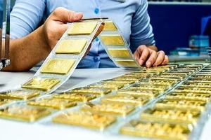 Chính phủ yêu cầu thanh tra hoạt động kinh doanh vàng từ ngày mai