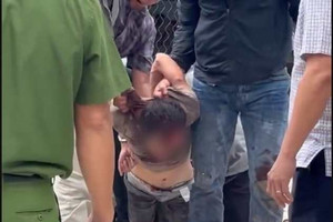 Thiếu tá công an hy sinh trong khi truy bắt kẻ 'ngáo đá'