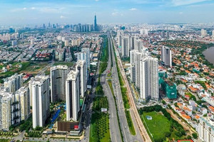 Thị trường bất động sản sôi động trong tháng 'cô hồn'