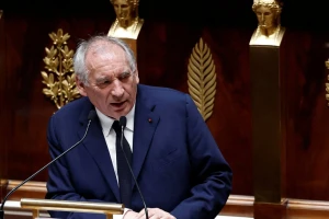 Thủ tướng Francois Bayrou bị bãi nhiệm, Chính phủ Pháp sụp đổ