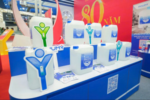 DEF - Phú Mỹ Xanh, giải pháp xử lý khí thải cho động cơ diesel an toàn, hiệu quả