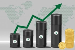 Giá dầu tăng ba phiên liên tiếp