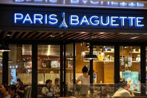Hãng bánh nổi tiếng Paris Baguette chính thức 'về chung nhà' với Highlands Coffee