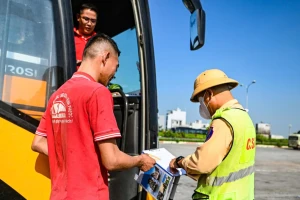 1 tháng tổng kiểm soát phương tiện kinh doanh vận tải: Phạt hơn 60.000 trường hợp vi phạm