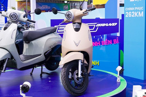 Xem loạt xe máy điện mới để thấy VinFast đã 'nhìn xa' với lựa chọn giải quyết tình trạng 'độ pin'