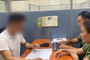 Công an mời streamer Độ Mixi lên làm việc